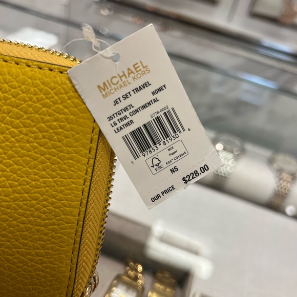 Michael Kors Purse and Wallet - Picture 15 of 16